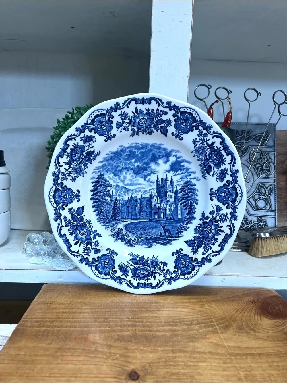 Vintage Royal homes of Britain Enoch Wedgwood plate decor replacement